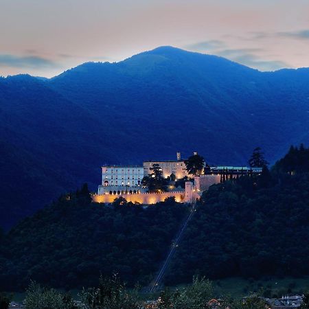 I Giardini Segreti Di Villa Marcello Marinelli Cison di Valmarino Kültér fotó