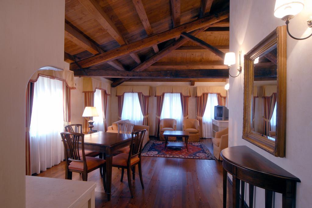 I Giardini Segreti Di Villa Marcello Marinelli Cison di Valmarino Kültér fotó